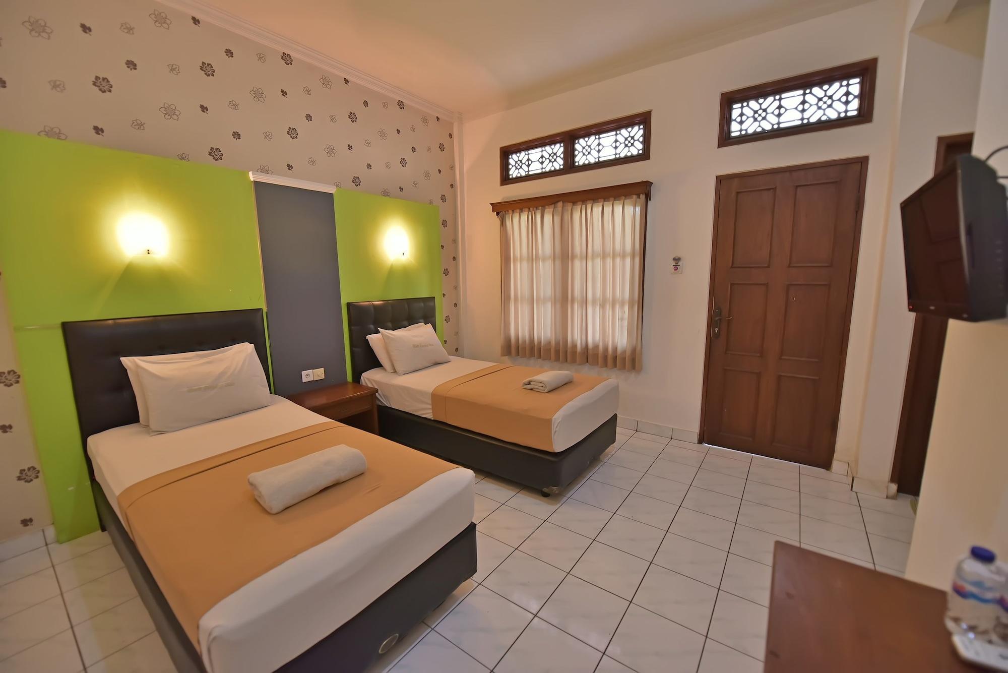 Sandat Hotel Kuta Kuta Lombok Exterior foto