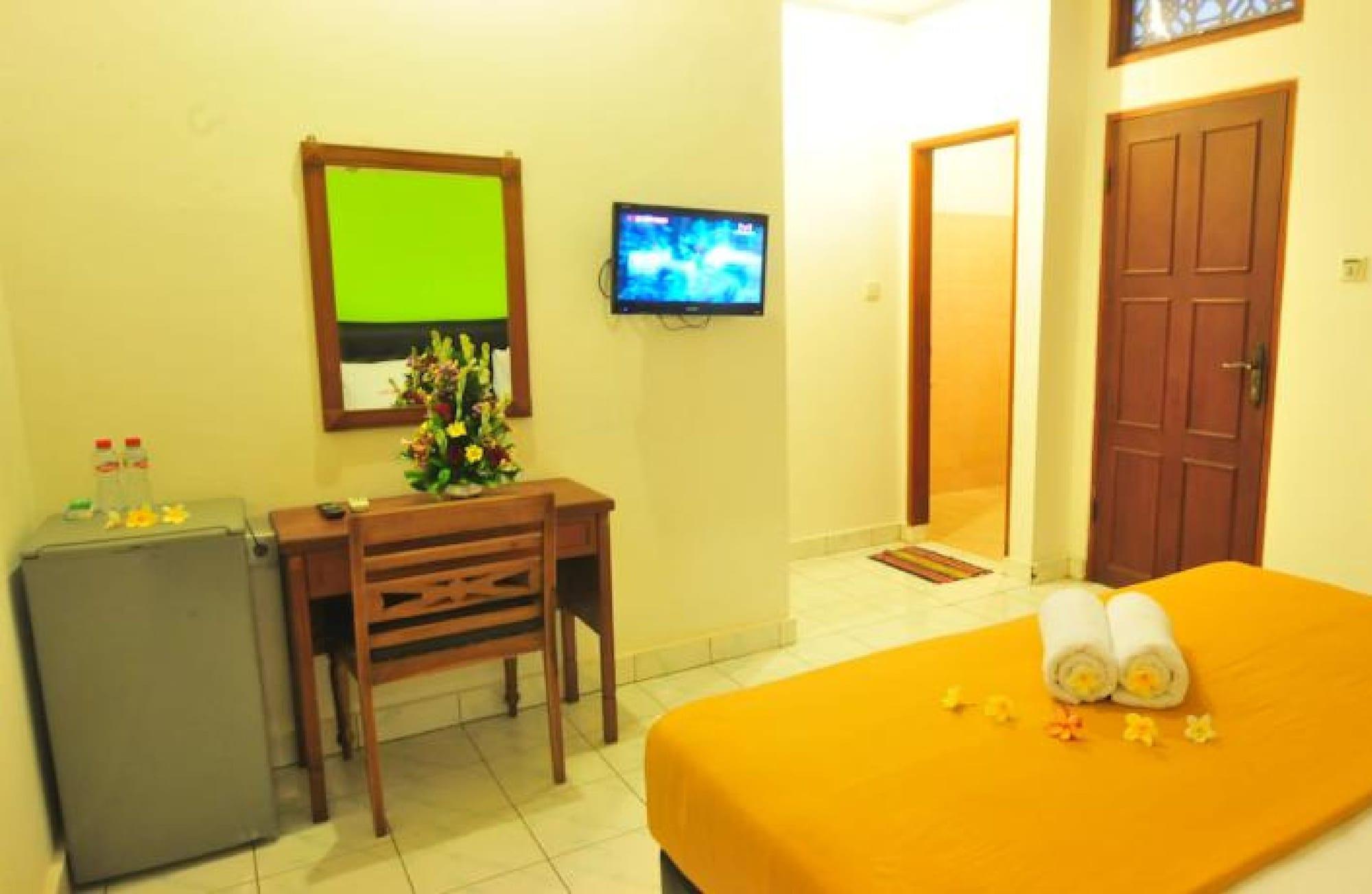 Sandat Hotel Kuta Kuta Lombok Exterior foto