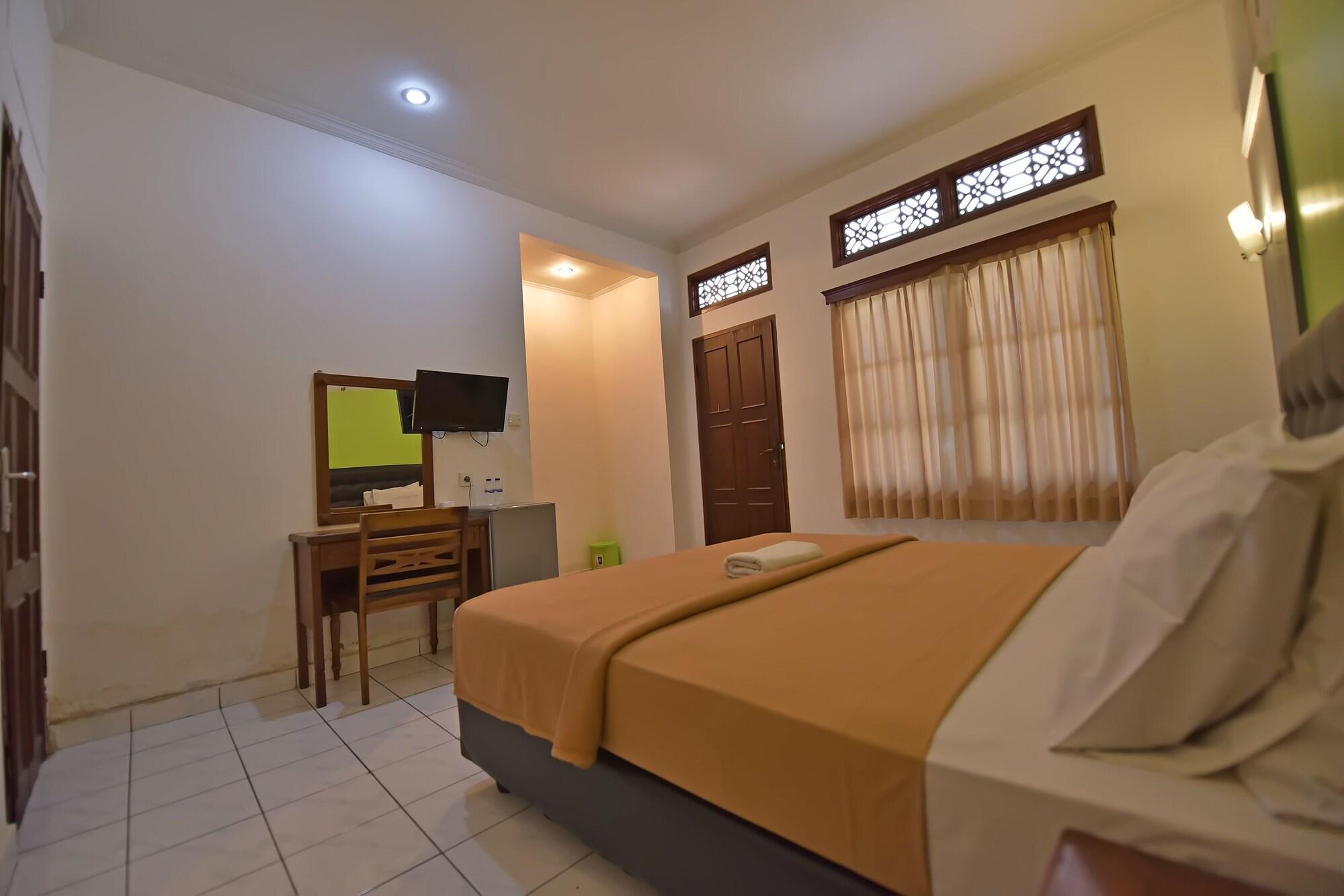 Sandat Hotel Kuta Kuta Lombok Exterior foto