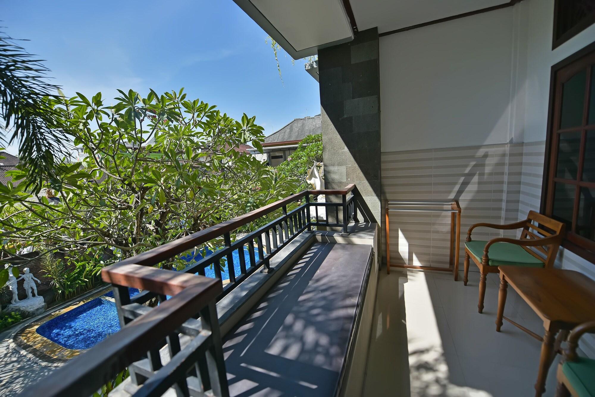 Sandat Hotel Kuta Kuta Lombok Exterior foto