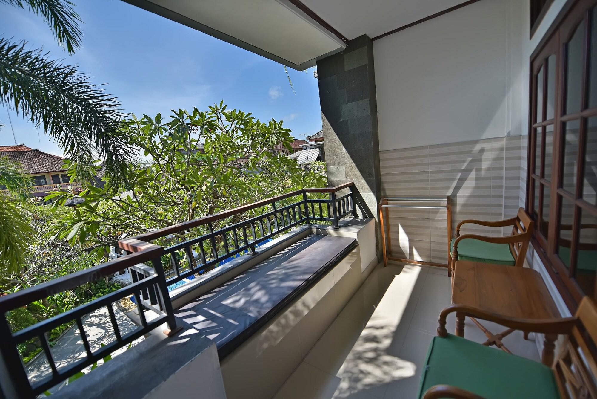 Sandat Hotel Kuta Kuta Lombok Exterior foto