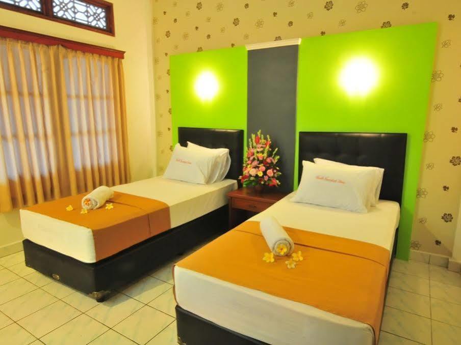 Sandat Hotel Kuta Kuta Lombok Exterior foto